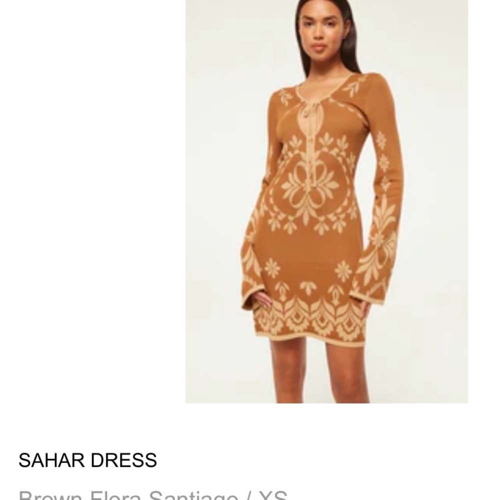 Misa Los Angeles - Sahar Dress - XS
Brown and Cream Long Sleeve Dress